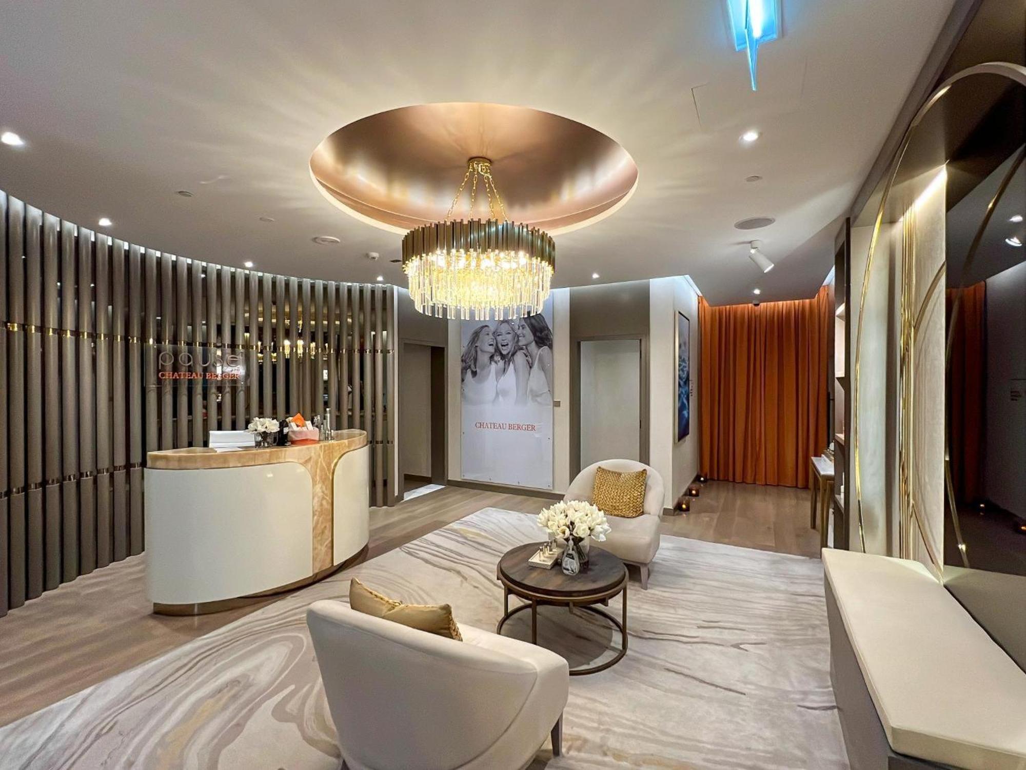 Paramount Tower Hotel And Residences With Infinity Sky Pool Dubai Exterior foto