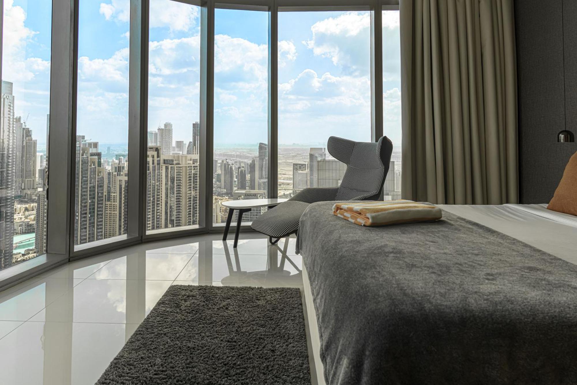 Paramount Tower Hotel And Residences With Infinity Sky Pool Dubai Exterior foto
