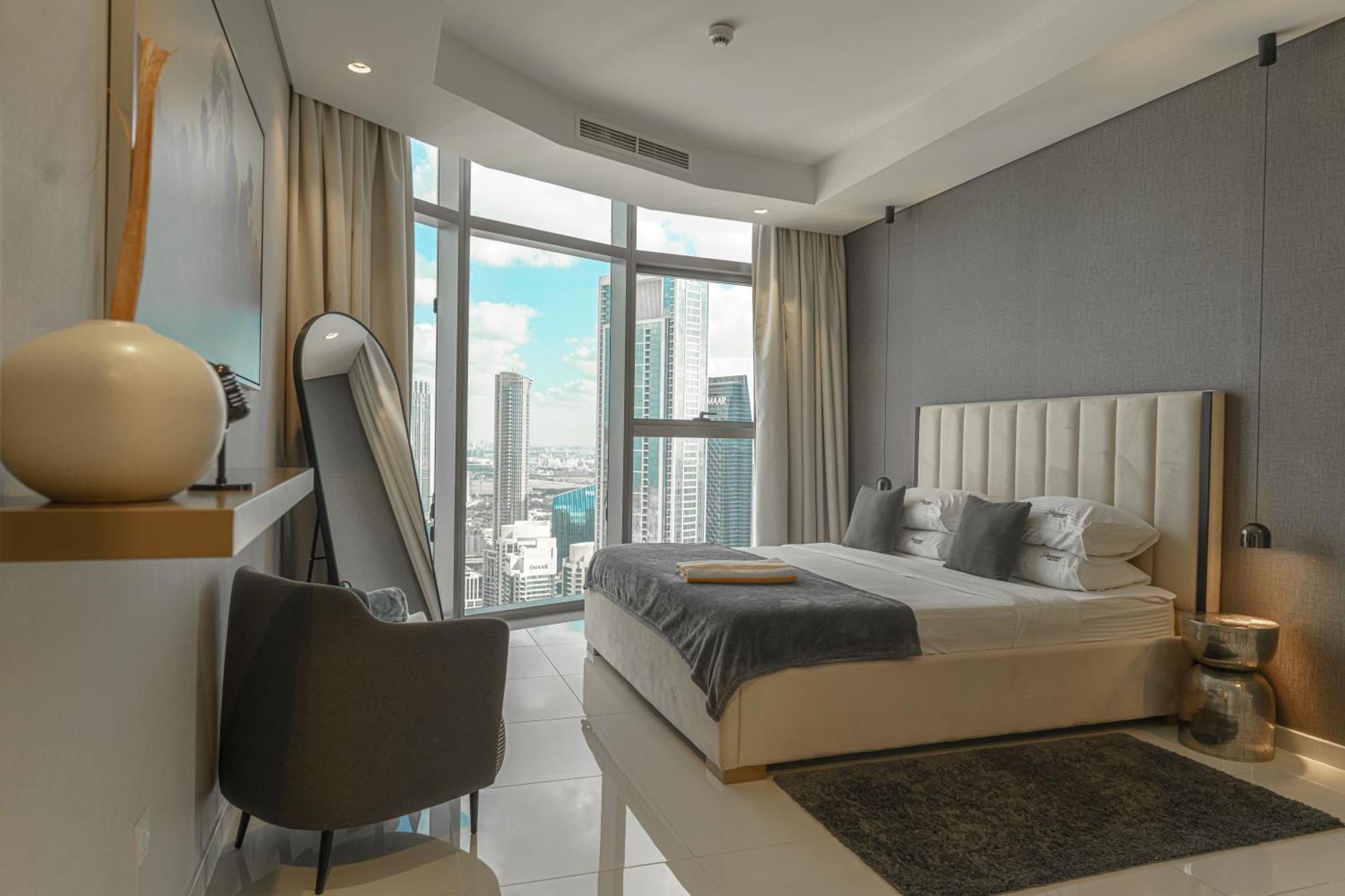 Paramount Tower Hotel And Residences With Infinity Sky Pool Dubai Exterior foto