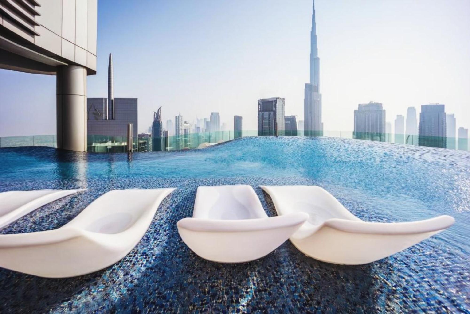 Paramount Tower Hotel And Residences With Infinity Sky Pool Dubai Exterior foto